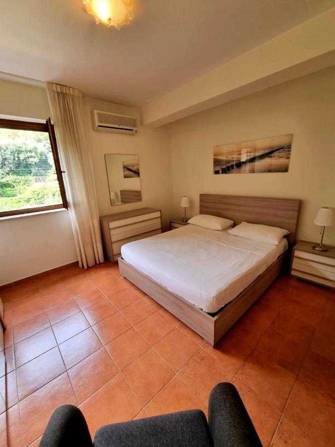 Casa Tritone Appartement Mazzeo Buitenkant foto